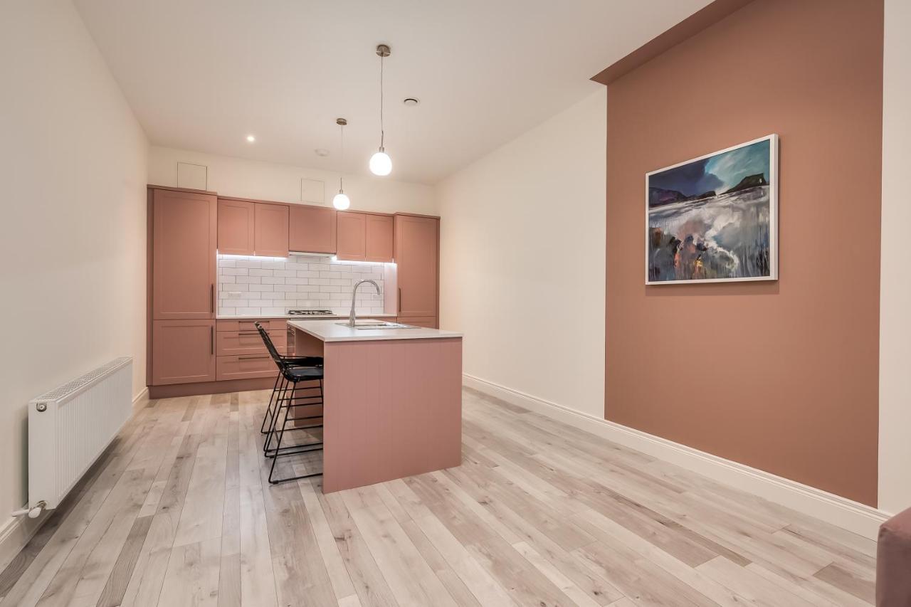 Castle Buildings Apartment เบลฟาสต์ ภายนอก รูปภาพ